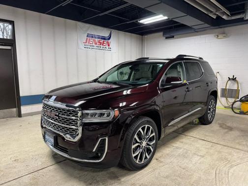 2020 GMC Acadia Denali