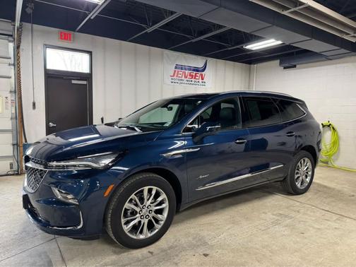 2024 Buick Enclave Avenir AWD