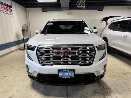 2024 GMC Acadia Denali