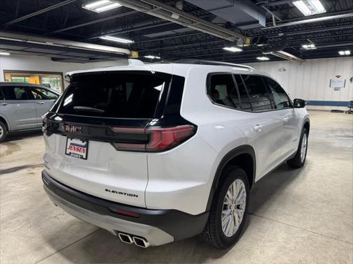 2025 GMC Acadia FWD Elevation