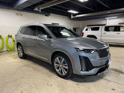 2023 Cadillac XT6 Premium Luxury AWD