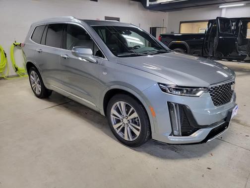 2023 Cadillac XT6 Premium Luxury AWD