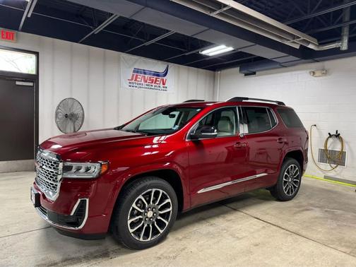 2020 GMC Acadia Denali