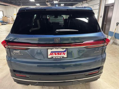 2025 Buick Enclave Preferred FWD