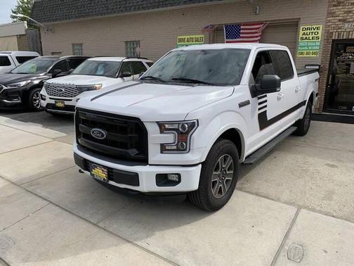 Oxford White 2016 Ford F-150 XLT