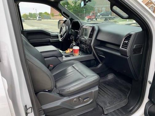 Oxford White 2016 Ford F-150 XLT