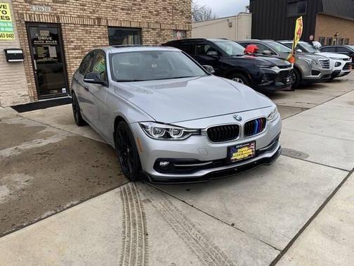 Glacier Silver Metallic 2016 BMW 320 i