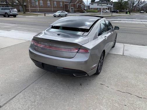 2016 Lincoln MKZ Base