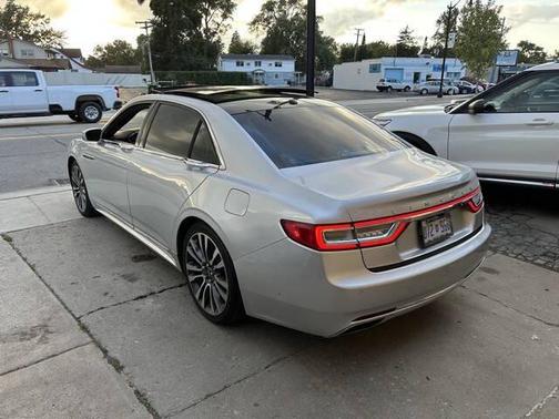 2017 Lincoln Continental Reserve