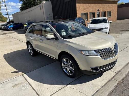 2014 Lincoln MKX Base