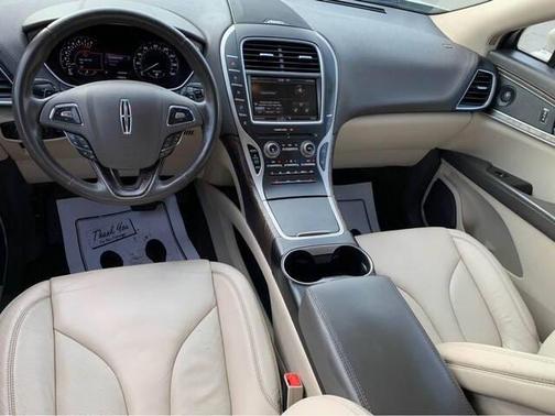 2016 Lincoln MKX Select