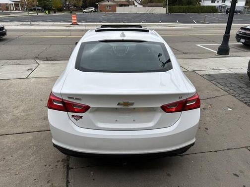 2017 Chevrolet Malibu 1LT