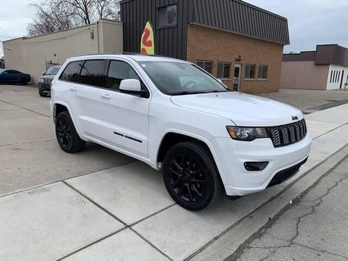 2019 Jeep Grand Cherokee Altitude