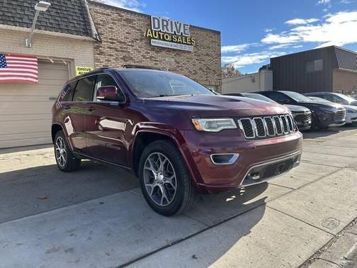 2018 Jeep Grand Cherokee Sterling Edition