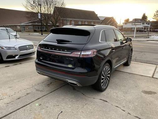 2019 Lincoln Nautilus Black Label