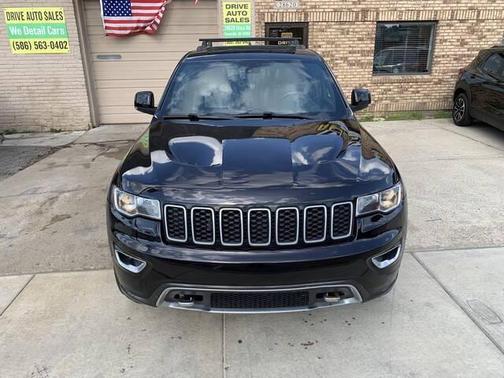 Sangria Metallic Clearcoat 2018 Jeep Grand Cherokee Sterling Edition