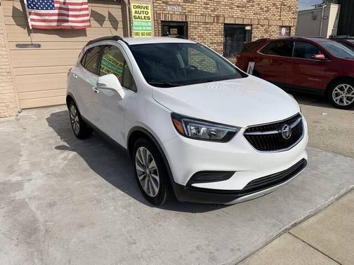 Summit White 2018 Buick Encore Preferred