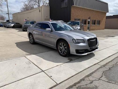 2017 Chrysler 300 S