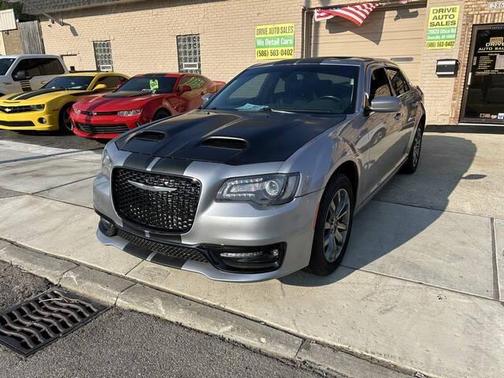 2017 Chrysler 300 S