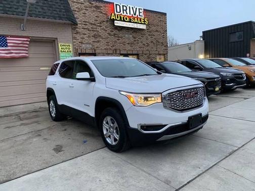 2019 GMC Acadia SLE-1