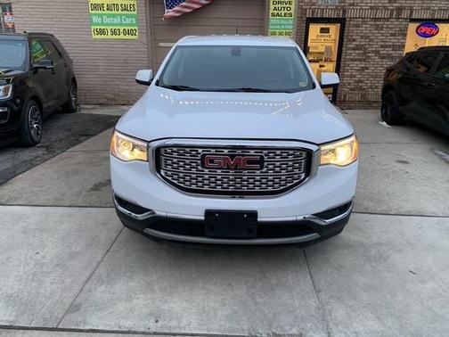 2019 GMC Acadia SLE-1