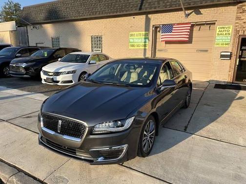 2017 Lincoln MKZ Premiere