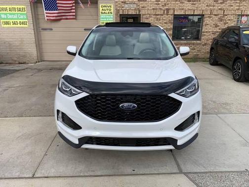 Star White Metallic Tri-Coat 2020 Ford Edge Titanium