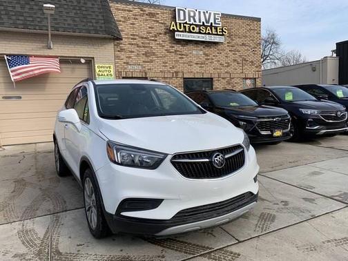 Summit White 2019 Buick Encore Preferred