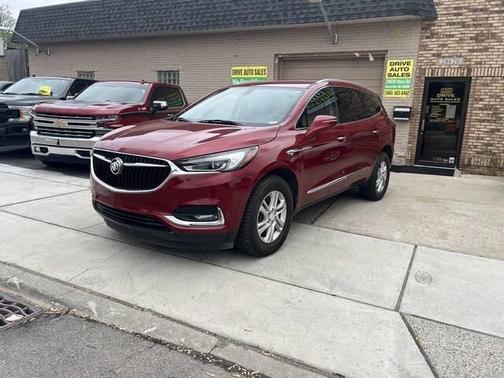 2018 Buick Enclave Essence