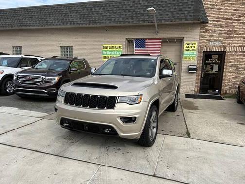 Cashmere Pearlcoat 2015 Jeep Grand Cherokee Overland