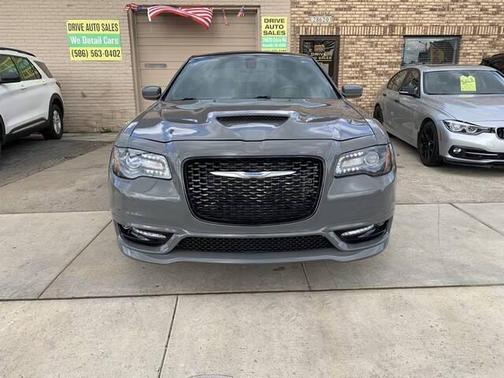 2017 Chrysler 300 S