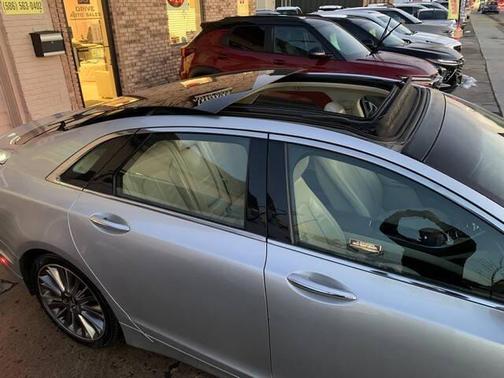 2015 Lincoln MKZ Base