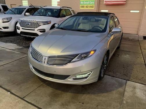 Ingot Silver Metallic 2015 Lincoln MKZ Base
