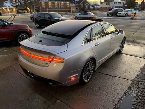 2015 Lincoln MKZ Base