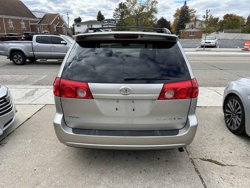2007 Toyota Sienna XLE Limited