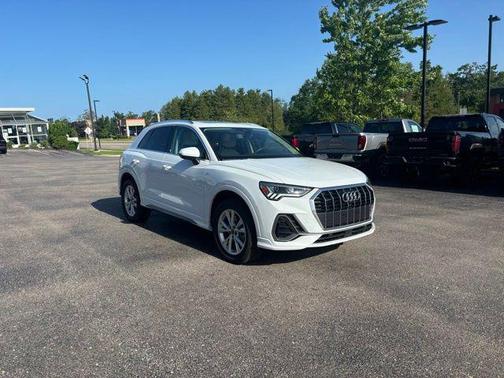 2024 Audi Q3 Premium Plus 45 TFSI S line quattro Tiptronic