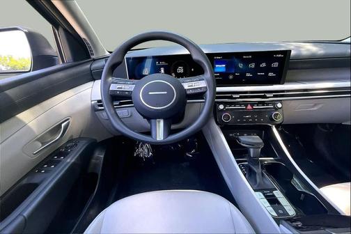 Rockwood Green 2026 Hyundai TUCSON SEL