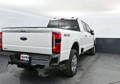 2026 Ford F-350 Lariat Super Duty