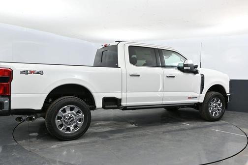 2026 Ford F-350 Lariat Super Duty