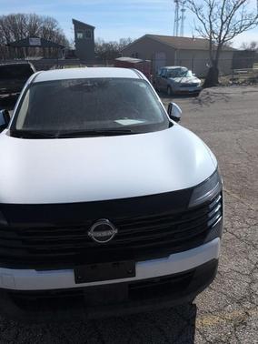 Fresh Powder 2025 Nissan Kicks SV