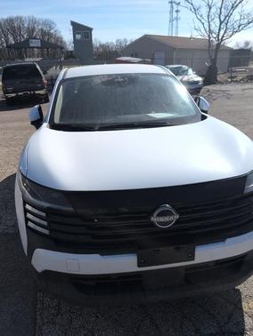 Fresh Powder 2025 Nissan Kicks SV