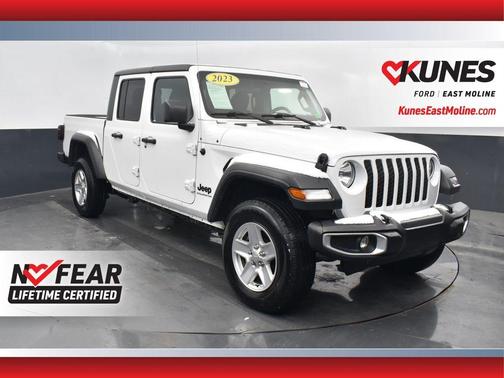 2023 Jeep Gladiator Sport