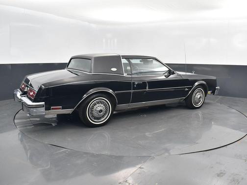 1985 Buick Riviera Base