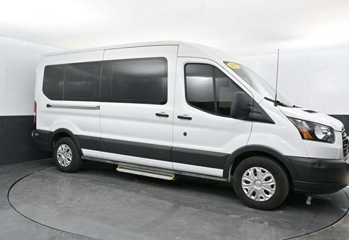2017 Ford Transit-350 XL