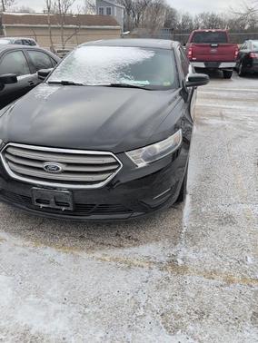 2014 Ford Taurus SEL