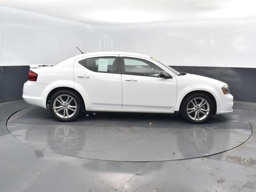 2014 Dodge Avenger SE