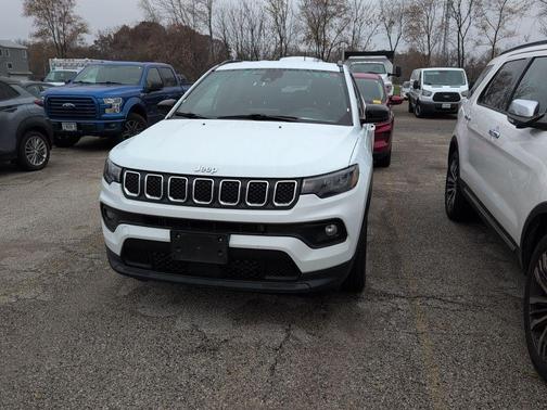 2023 Jeep Compass Latitude
