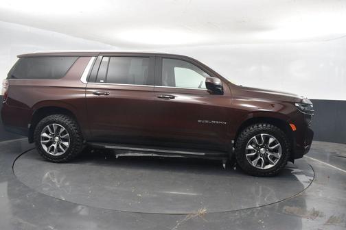 2023 Chevrolet Suburban LS