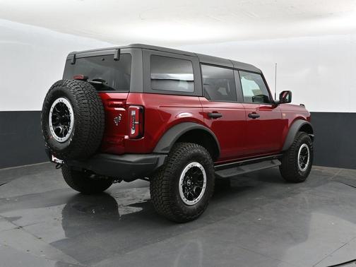 Ruby Red Metallic 2026 Ford Bronco Badlands
