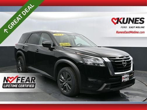 2024 Nissan Pathfinder S